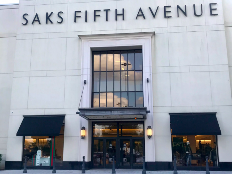 How to Get Free and Affordable Cologne Samples (That Aren’t Sketchy) Saks Fifth Avenue Building