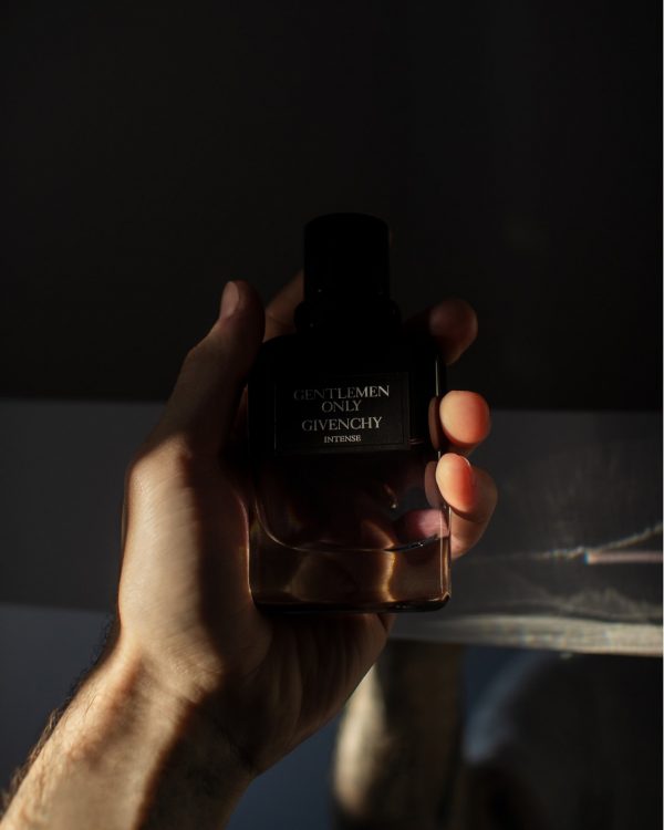 How to Get Free and Affordable Cologne Samples (That Aren’t Sketchy) Free and Affordable Cologne Samples
