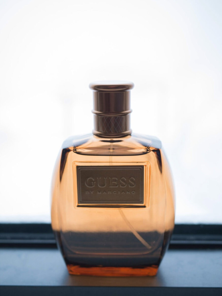 10 Impressive Guess Colognes Reviewed