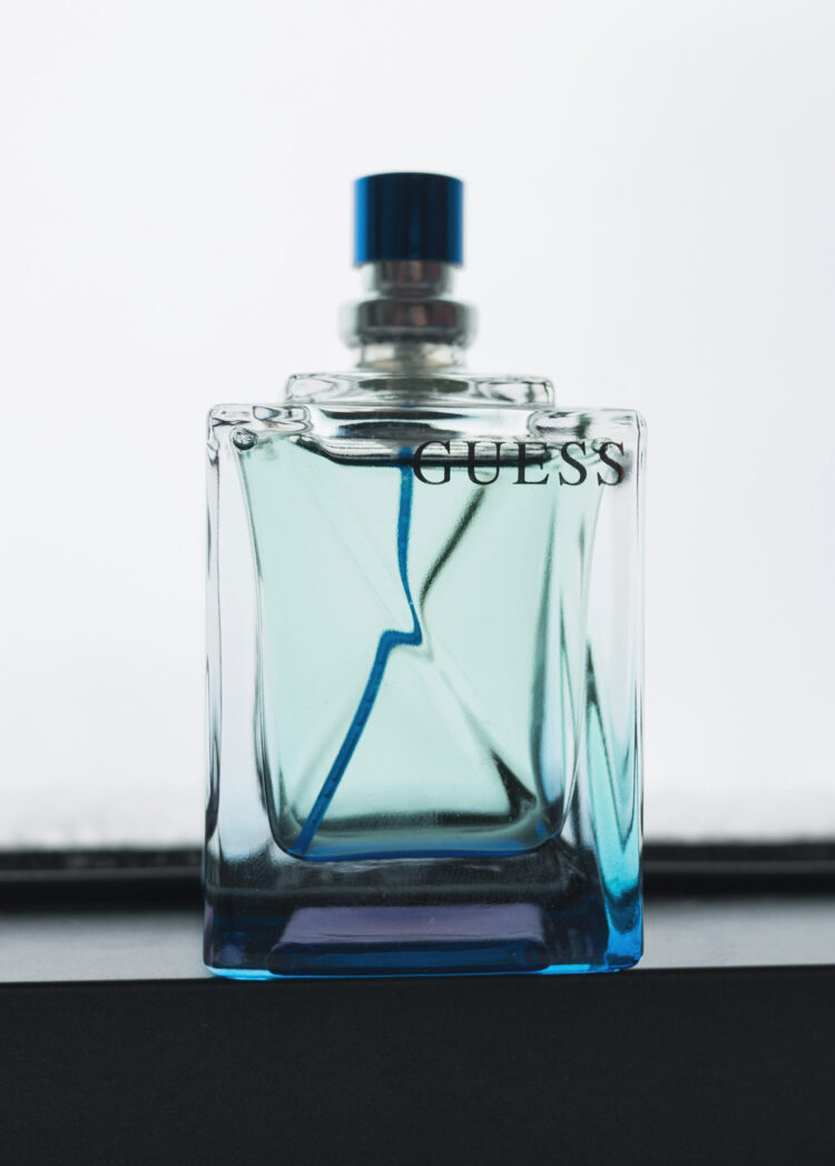 10 Impressive Guess Colognes Reviewed Guess cologne 8