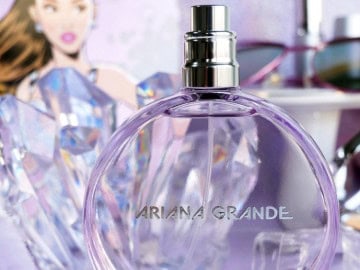 Ariana Grande R.E.M. Perfume Review: Sweet & Dreamy