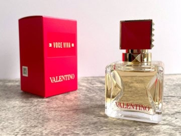 Valentino Voce Viva Perfume Reviewed: Light, Sweet & Delicate