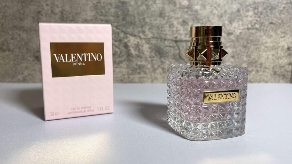 valentino donna notes