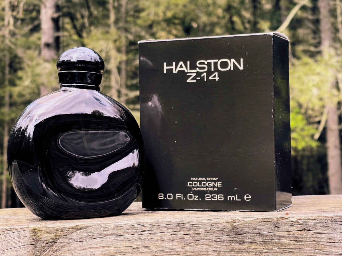 Halston Z-14 by Halston for Men Review: Ruggedly Masculine Halston Z-14 by Halston for Men Cologne