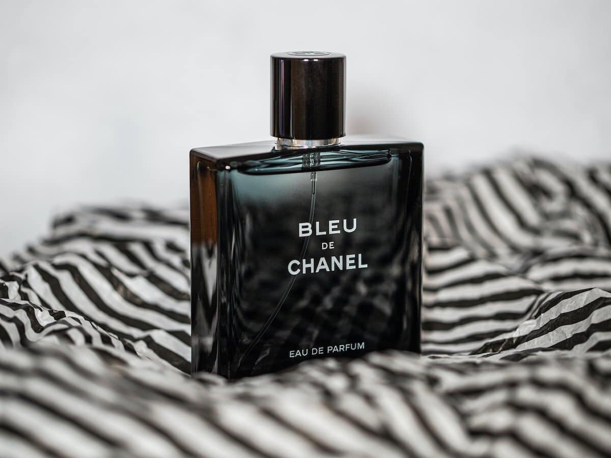 Nishane Hacivat Extrait de Parfum + More Men’s Exclusive Parfum Bleu de Chanel Eau de Parfum