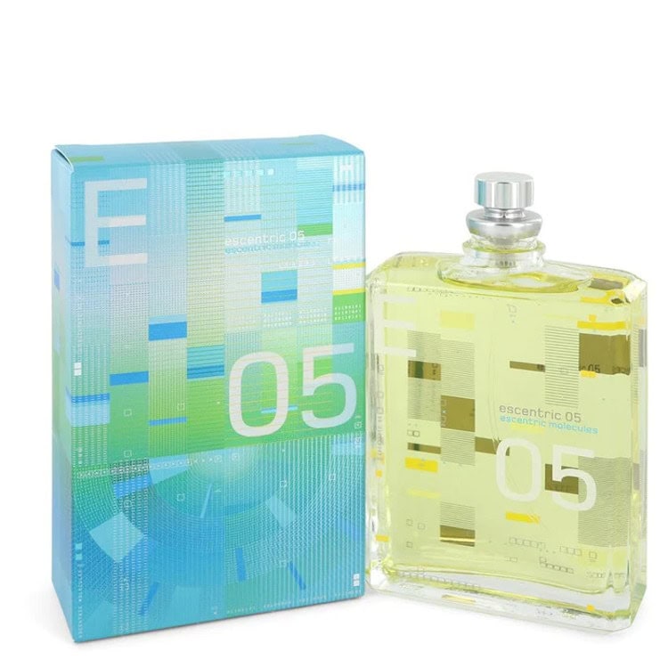 11 Best Cashmeran Scents: Warm, Woody & Musky Escentric Molecules Escentric 05 EDT