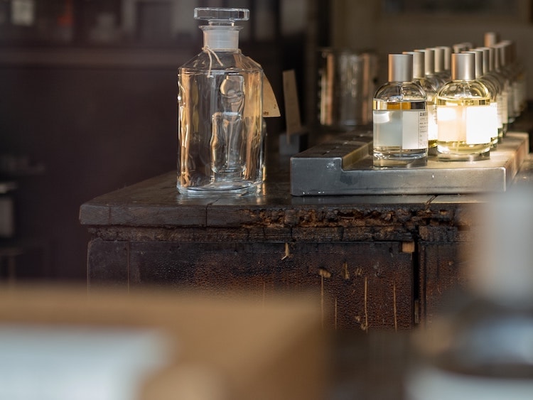 17 Best Le Labo Fragrances: French Tradition Meets New York Attitude Le Labo Fragrances in a store