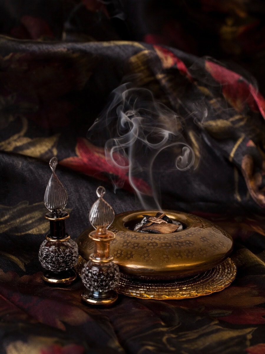 5 Best House of Oud Fragrances: Simply Distinctive & Magical Oud - Magical Fragrance Ingredient