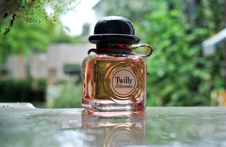 6 New Rules of Wearing Cologne (Plus 2 Old Rules) 6 New Rules of Wearing Cologne